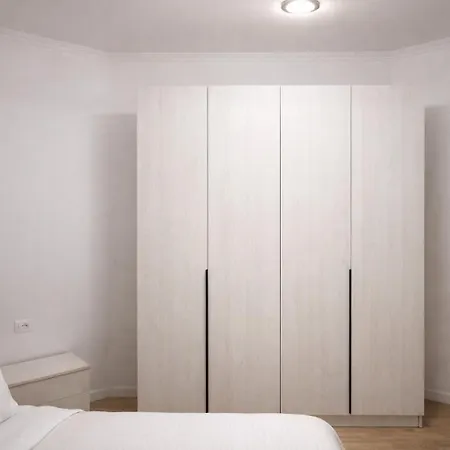Hotel 49 Center 3*